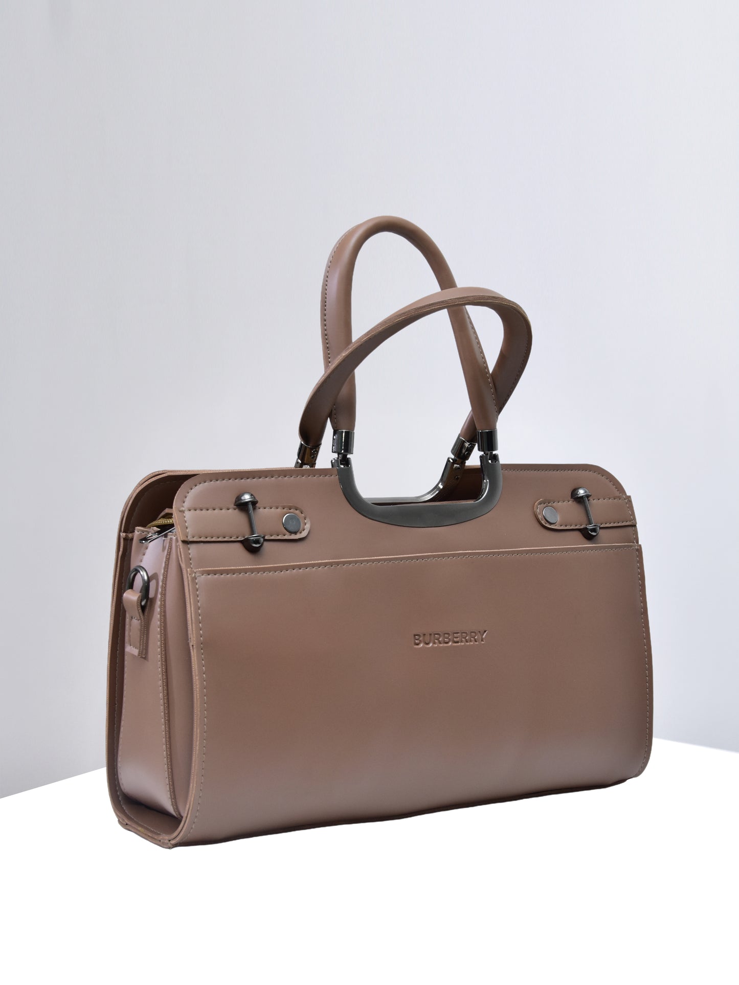 ✨ Article 316 Burberry Ladies Bag ✨